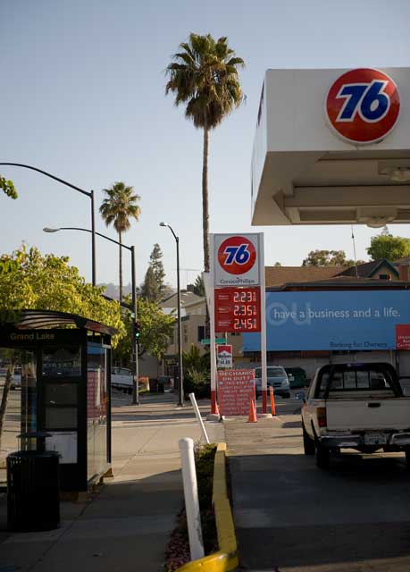 April 1st gas prices in Oakland.