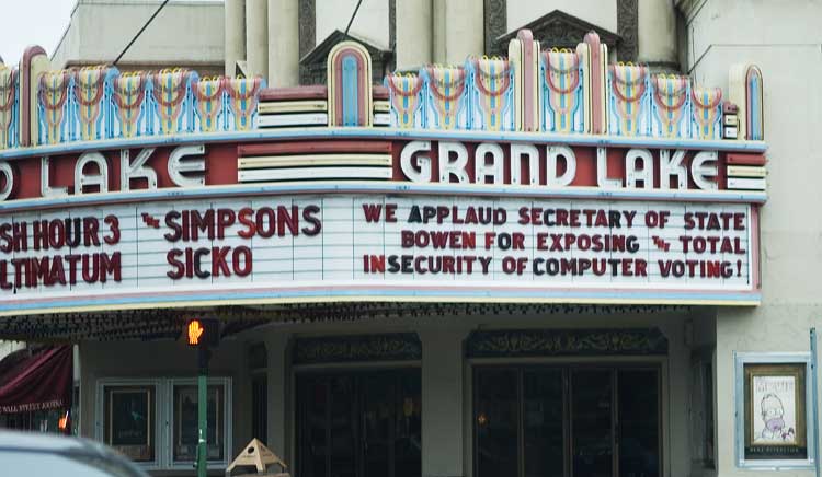Grand Lake Theater in Oakland