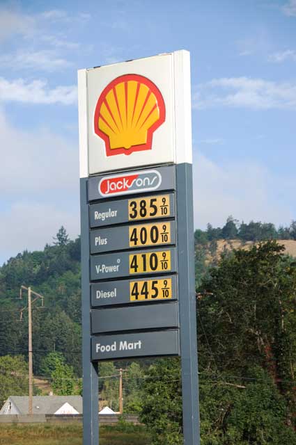 August 22nd gas prices on Highway 5 south of Portland.