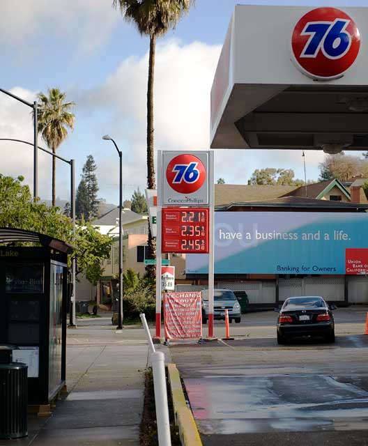 February  24th gas prices in Oakland.