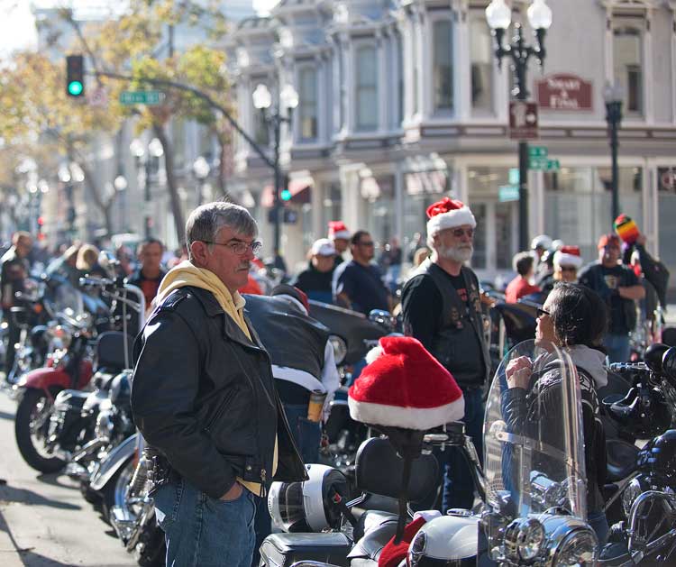 2008 Oakland Holiday Parade.