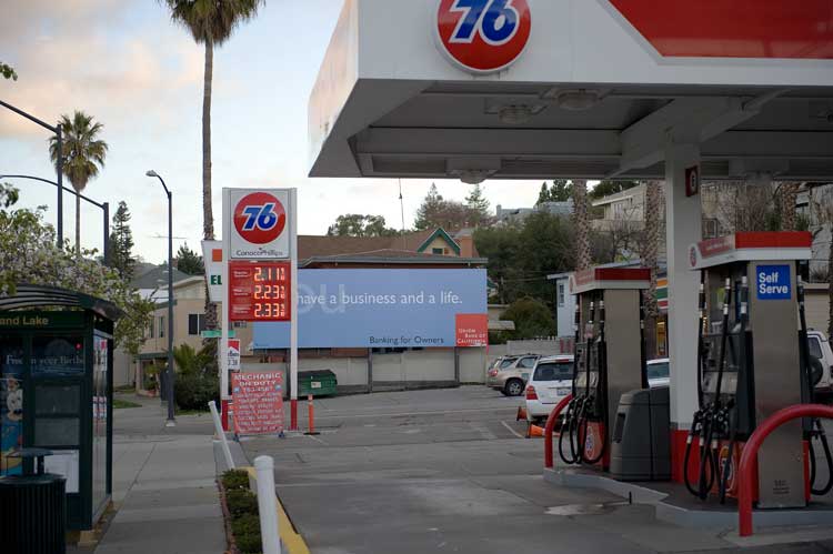 January 26th gas prices in Oakland.
