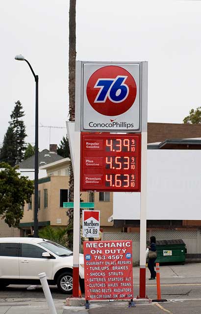 July 27th gas prices in Oakland.
