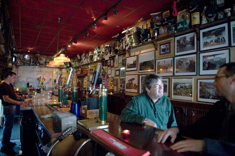 Kennedy's Thursday night, North Beach, San Francisco.