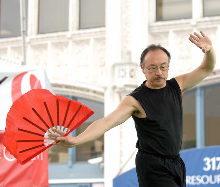 An Oakland Chinese street festival