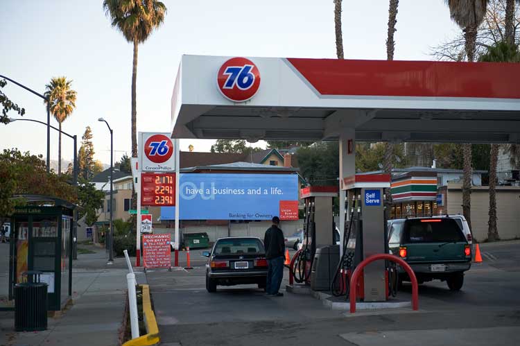 November 24th gas prices in Oakland.