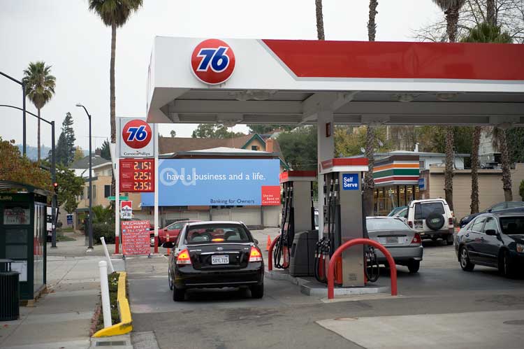 November 26th gas prices in Oakland.