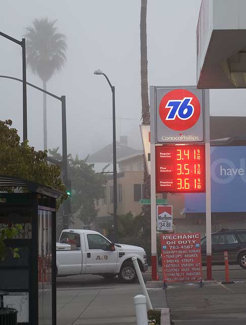 October 29th gas prices in Oakland.